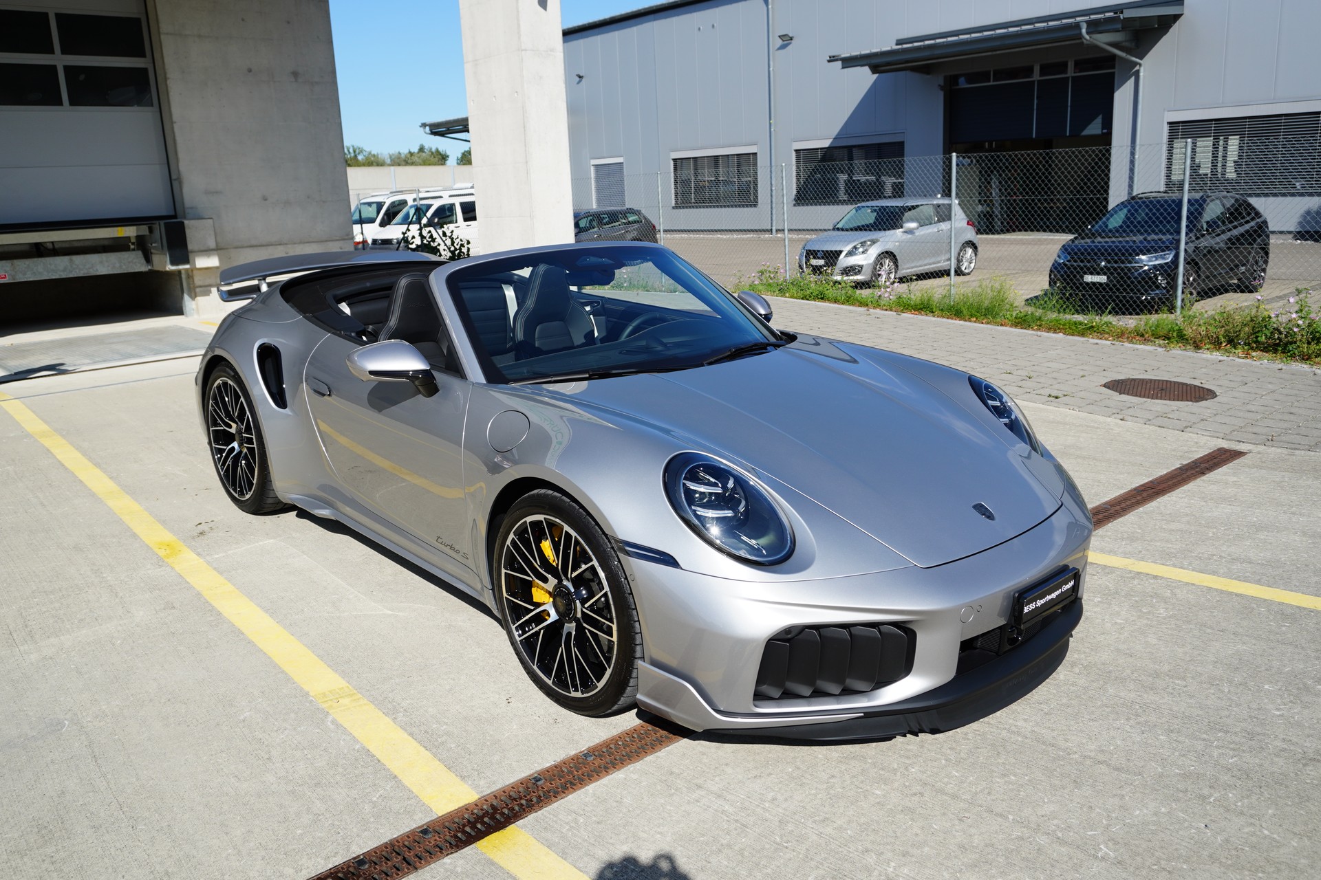 PORSCHE 911 Turbo S Cabriolet PDK-image-0