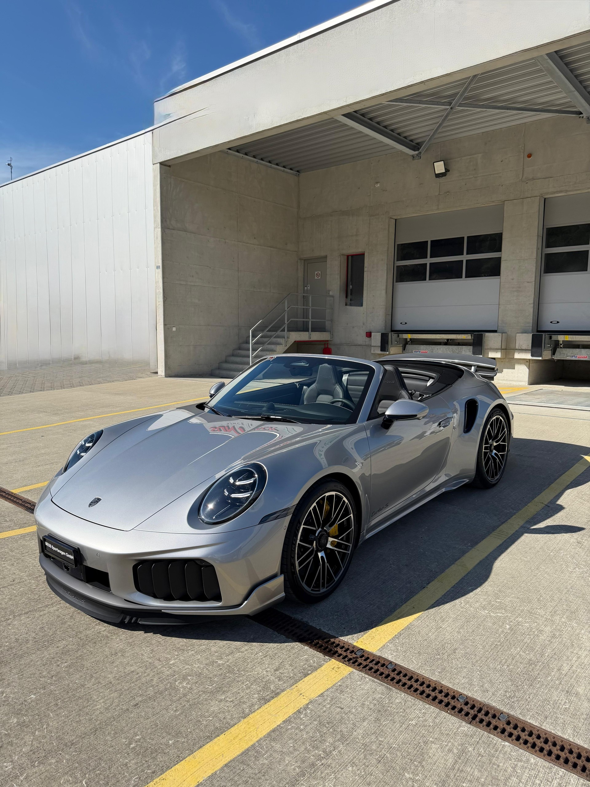 PORSCHE 911 Turbo S Cabriolet PDK