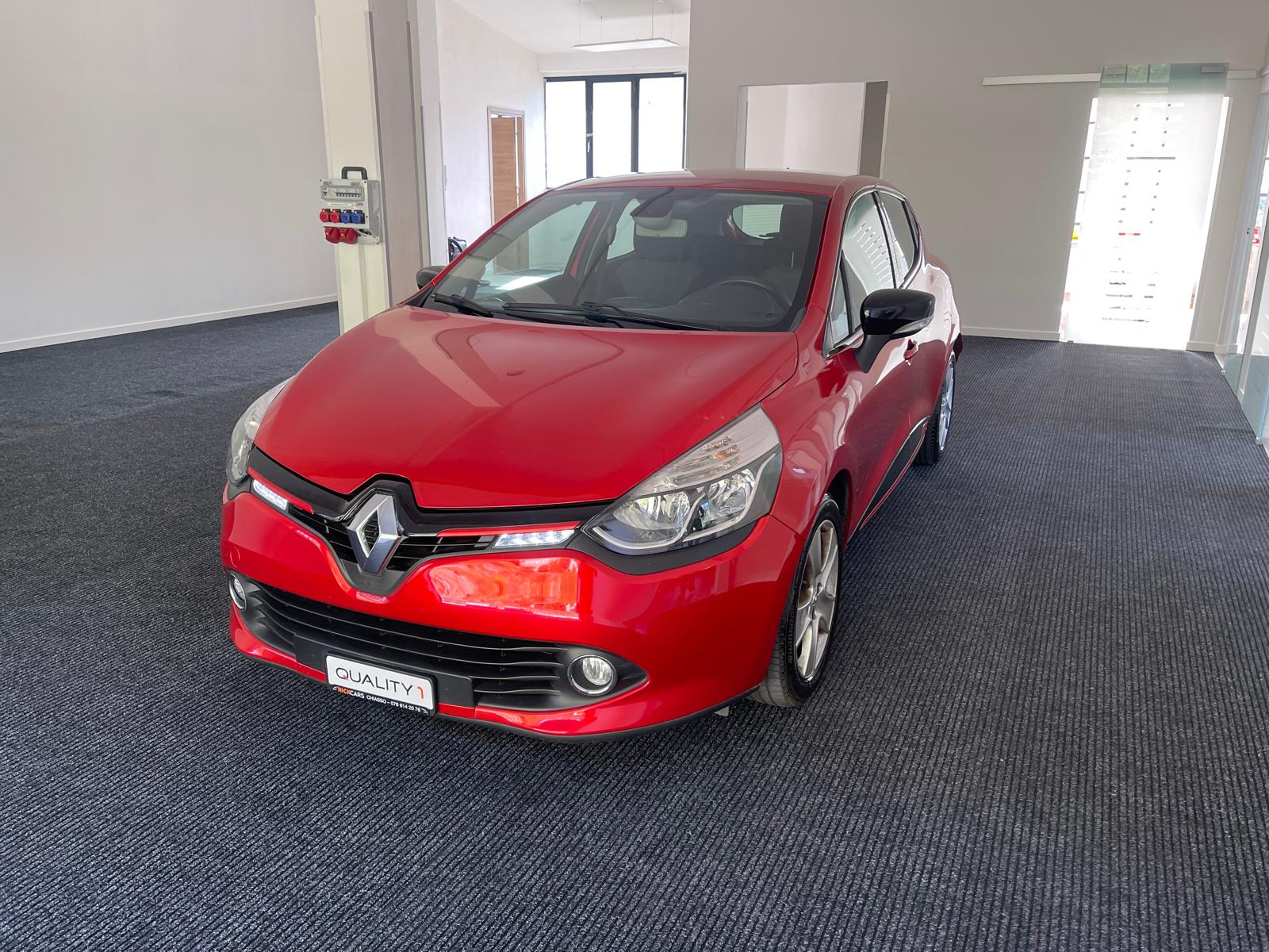 RENAULT Clio 1.2 16V T Dynamique EDC