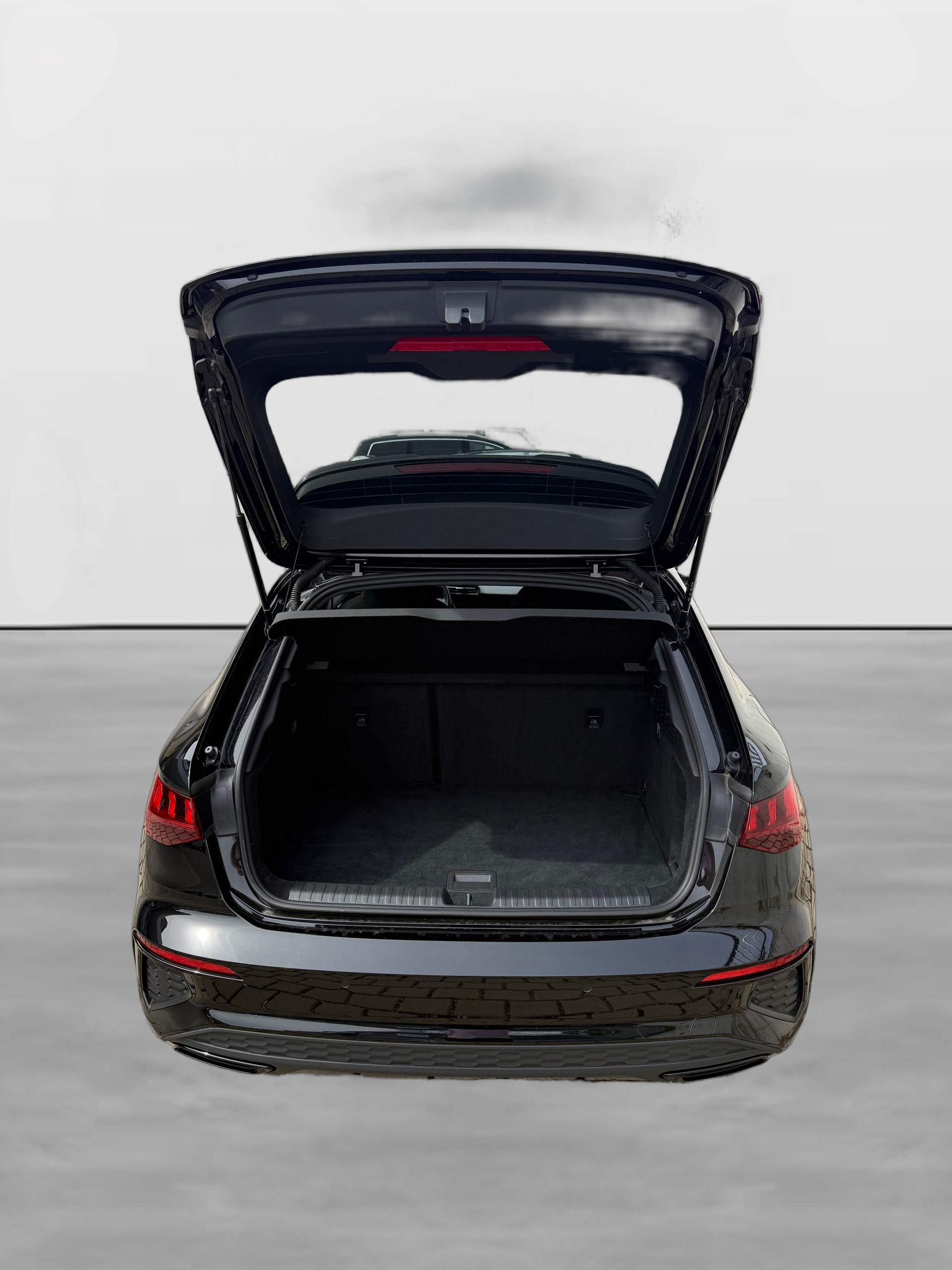 AUDI A3 Sportback 35 TFSI S line Attraction S-tronic-showroom-element-3