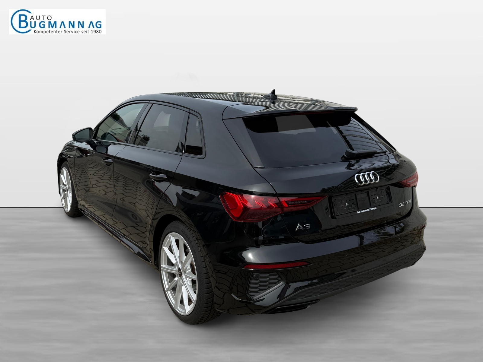 AUDI A3 Sportback 35 TFSI S line Attraction S-tronic-showroom-element-2
