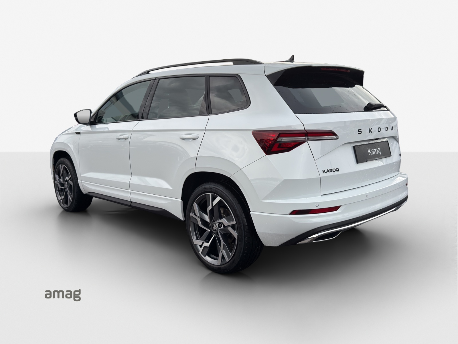 SKODA Karoq 2.0 TSI SportLine 4x4 DSG-image-2