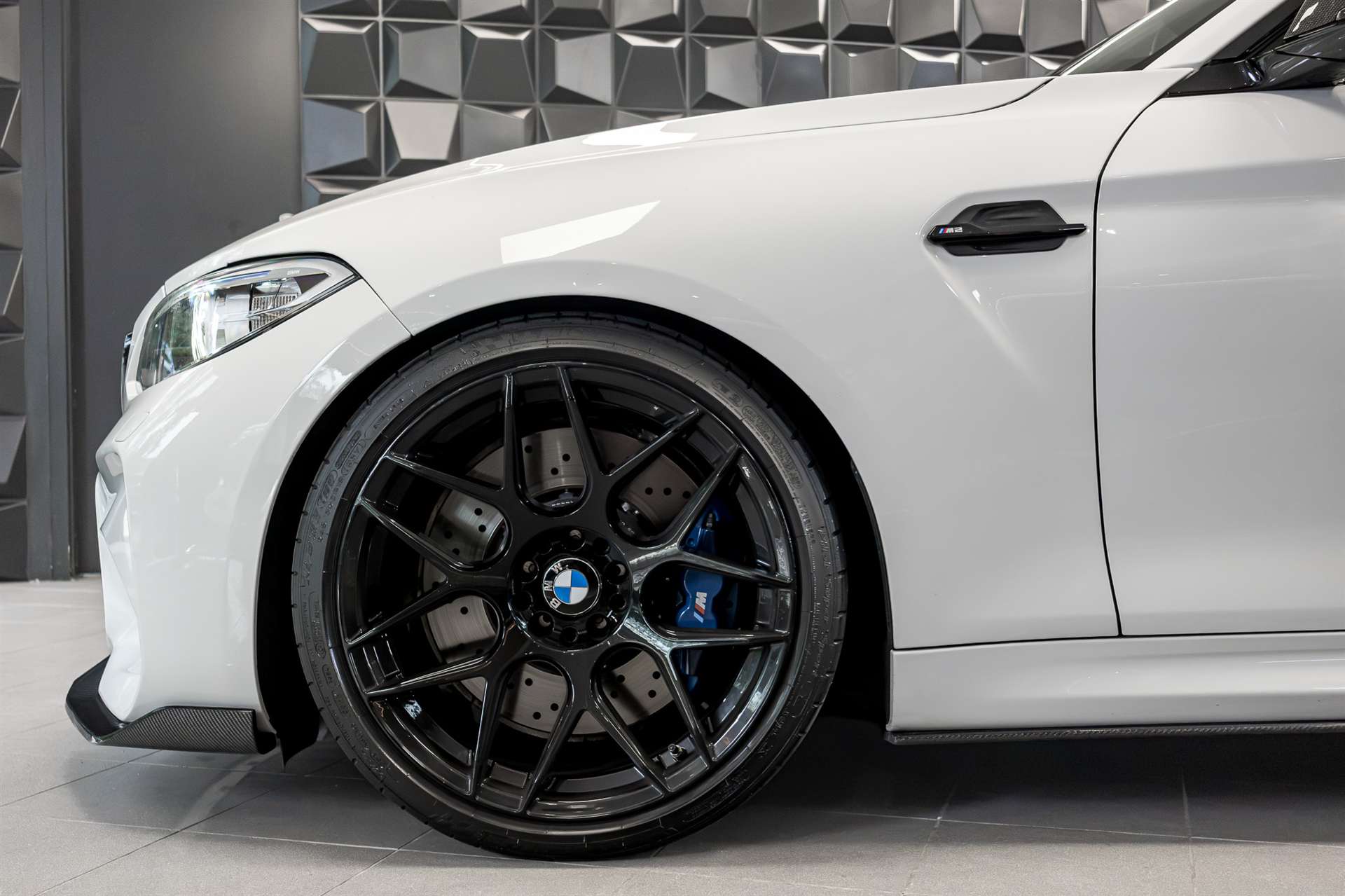 BMW M2 Drivelogic-image-26