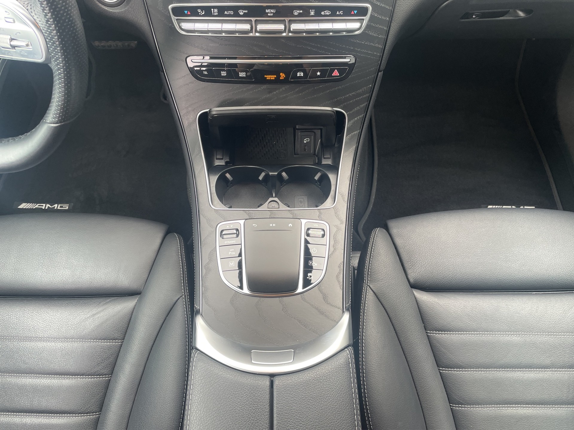 MERCEDES-BENZ GLC 300 de AMG Line 4m-image-12