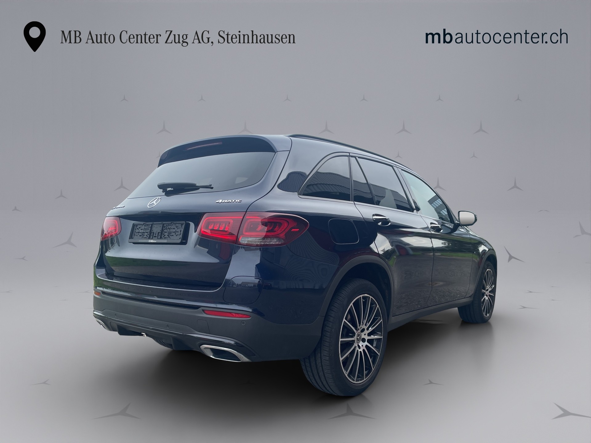 MERCEDES-BENZ GLC 300 de AMG Line 4m-image-5