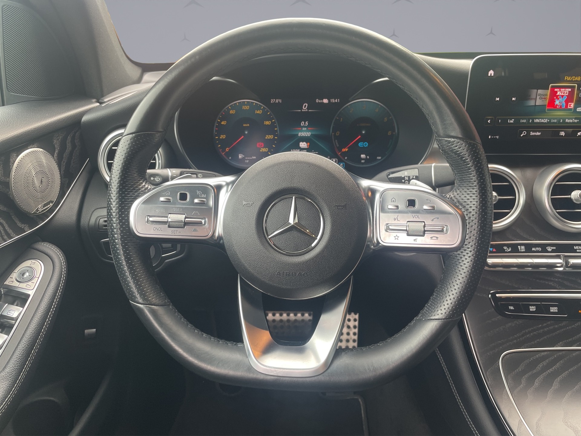 MERCEDES-BENZ GLC 300 de AMG Line 4m-image-10