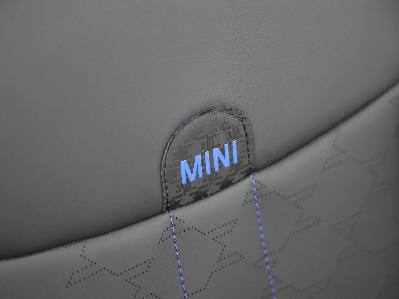 MINI Cooper S Cabriolet DKG I MINI Days Offer-image-16