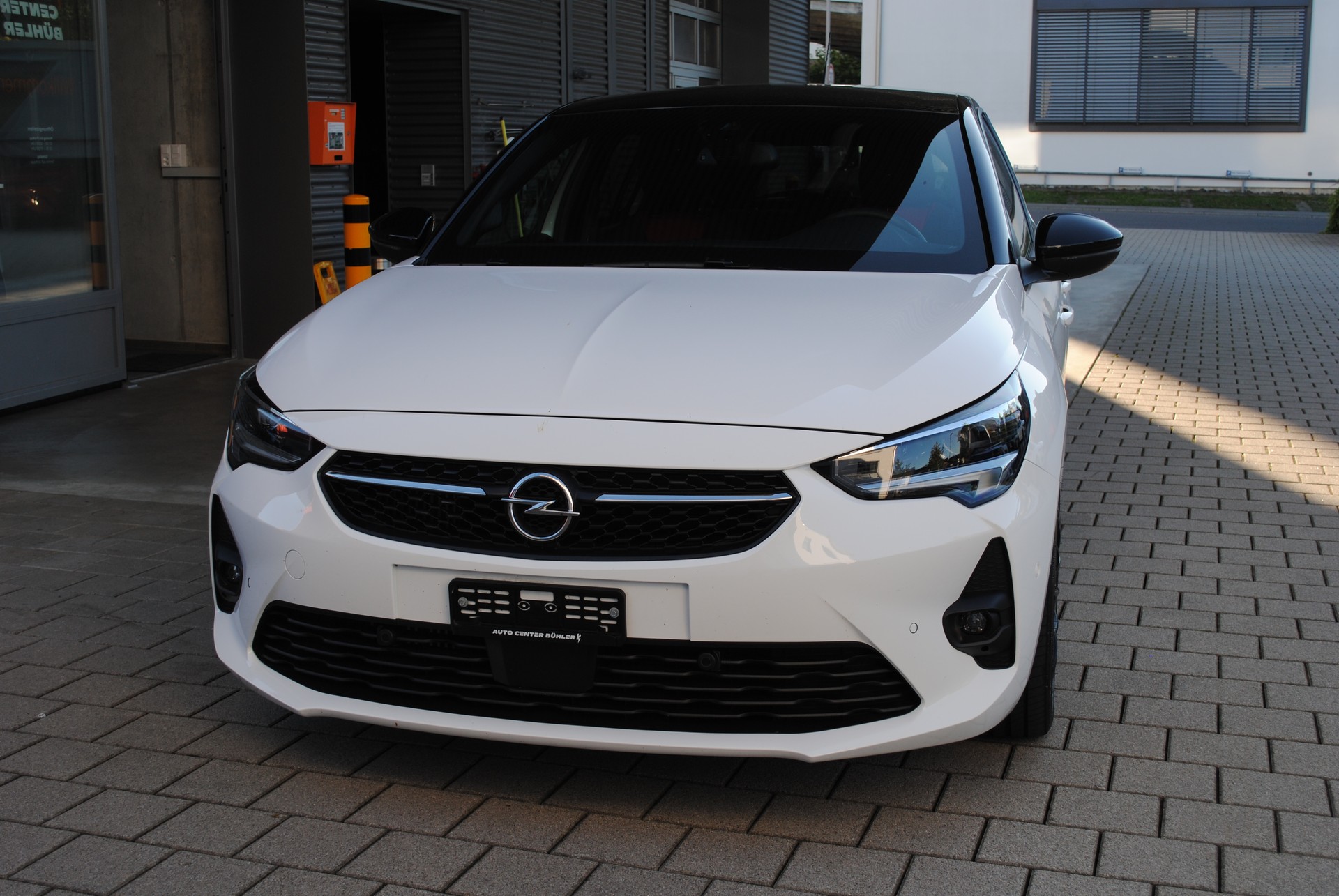 OPEL Corsa 1.2 TP GS-Line-showroom-element-1