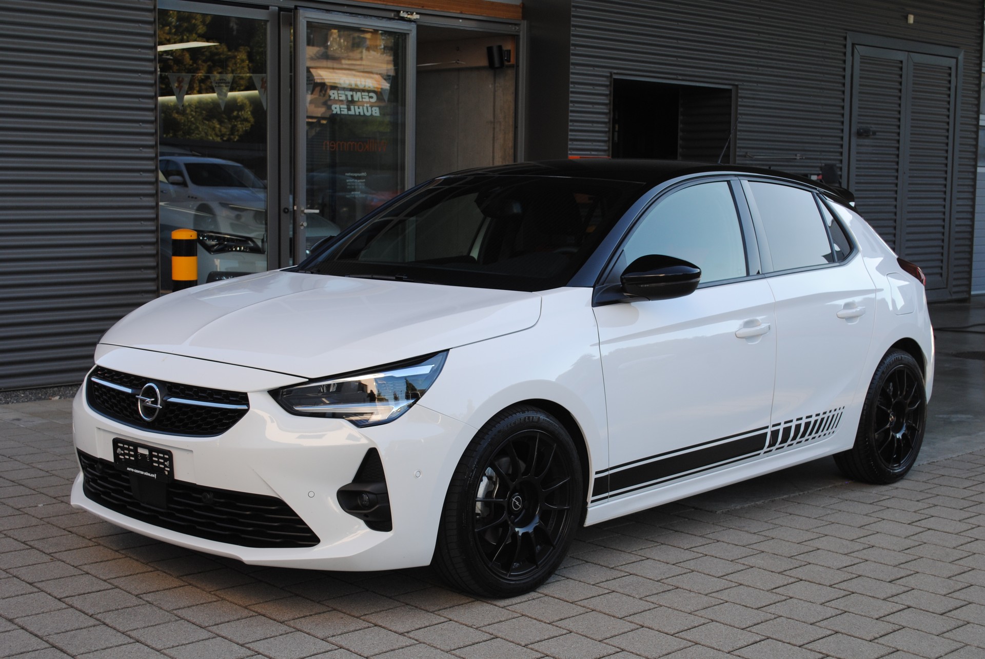 OPEL Corsa 1.2 TP GS-Line-showroom-element-2