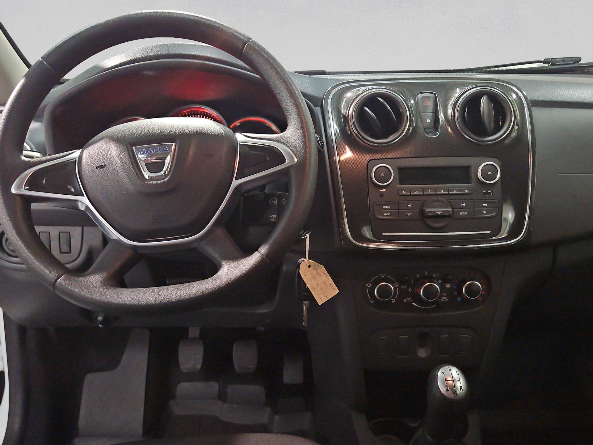 DACIA Sandero 1.0 Comfort-image-13