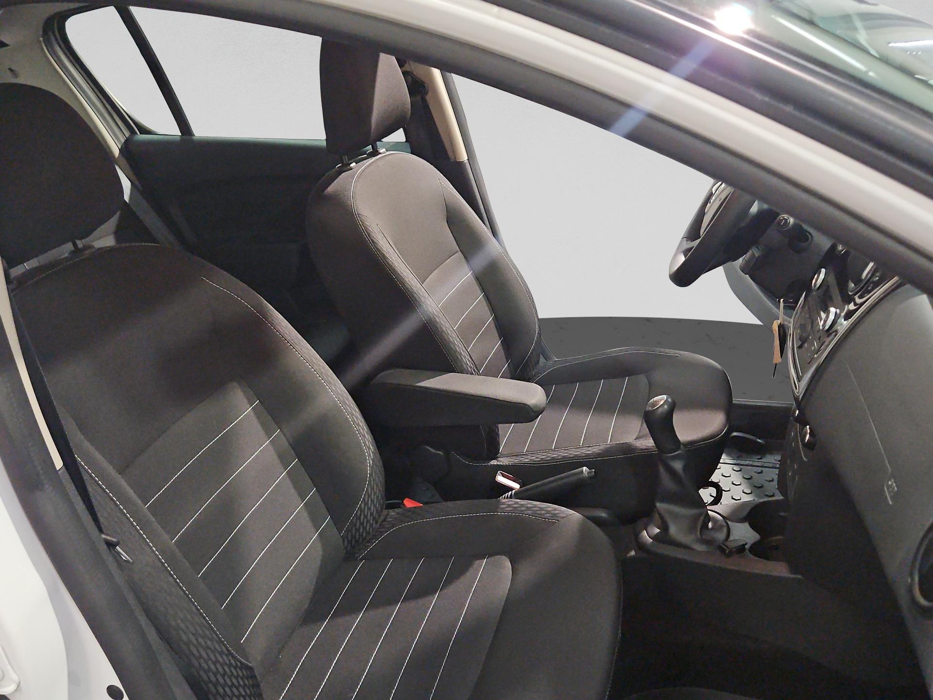 DACIA Sandero 1.0 Comfort-image-16