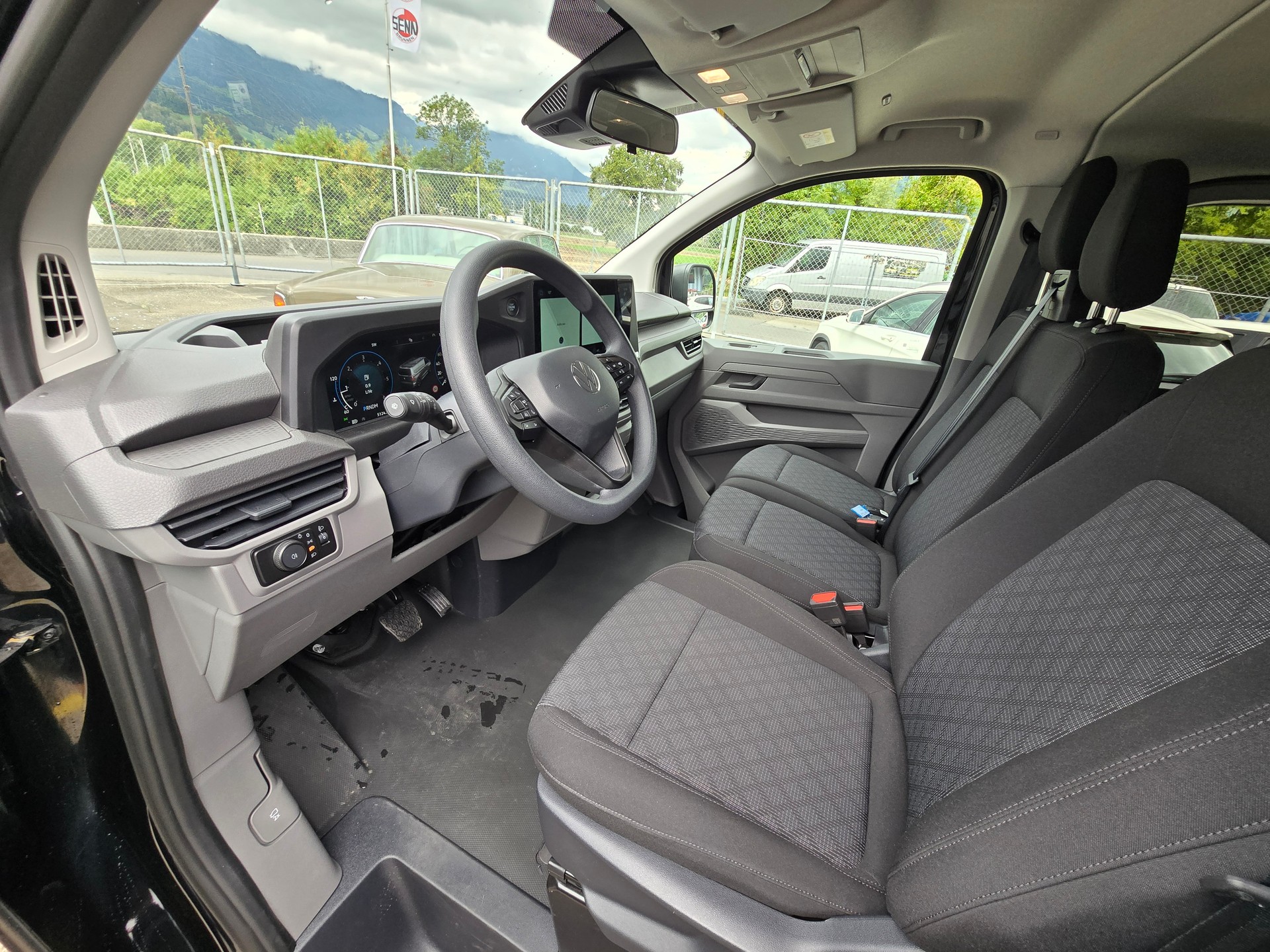 VW Transporter Kombi 2.0 TDI 4Motion Lang Automat-image-8
