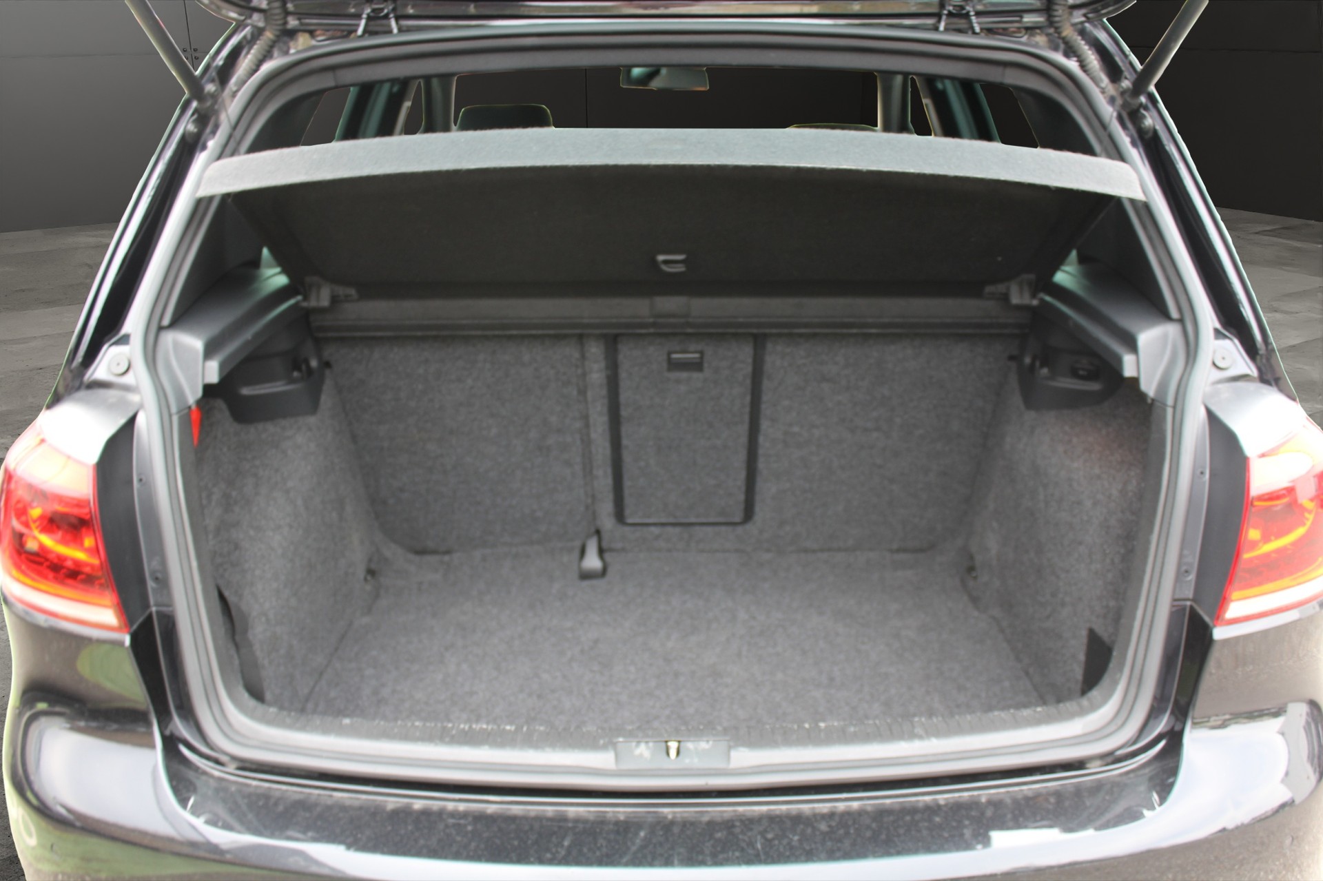 VW Golf VI 2.0 TSI GTI-image-9