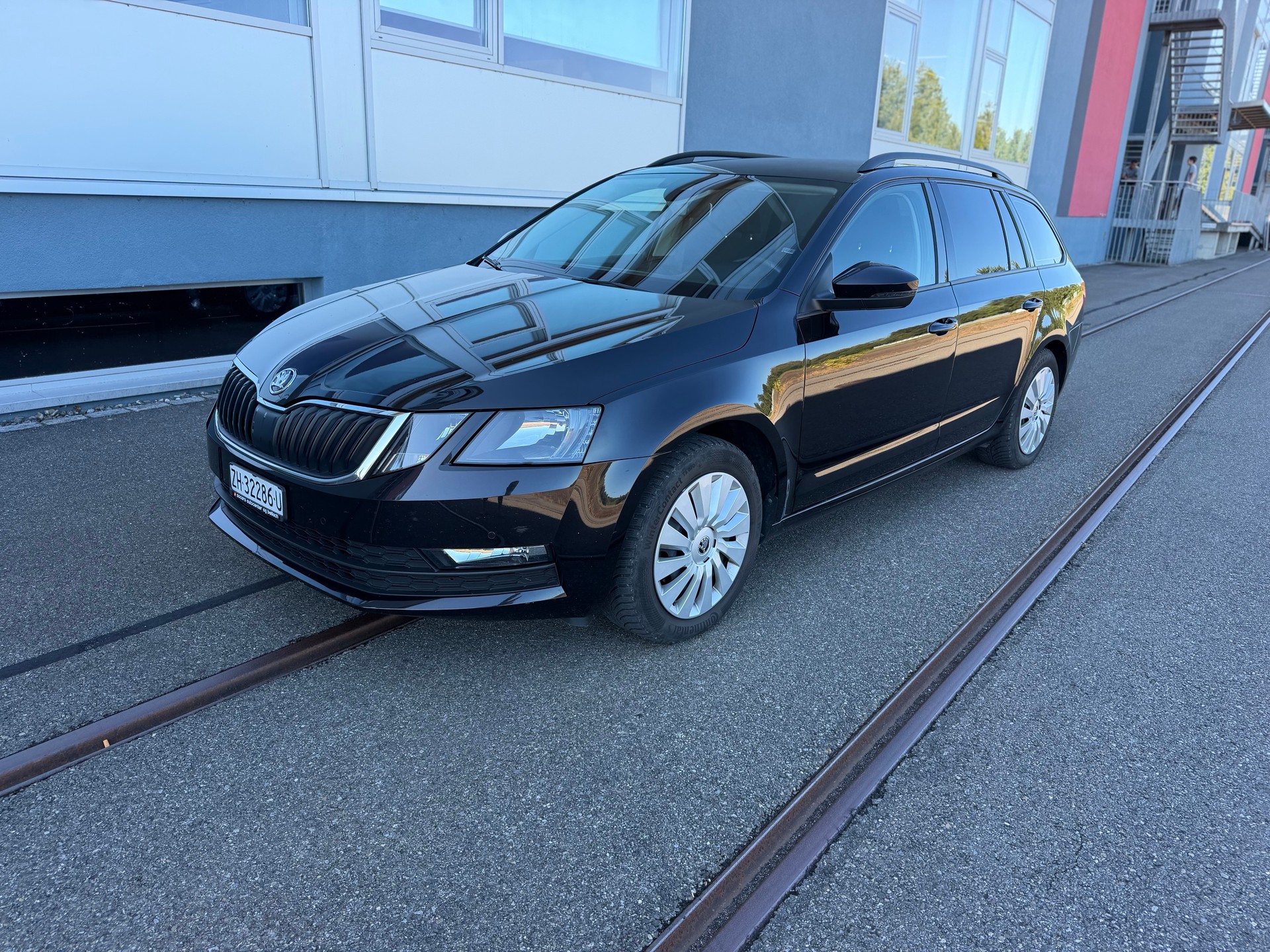 SKODA Octavia Combi 1.5 TSI Style DSG-image-0