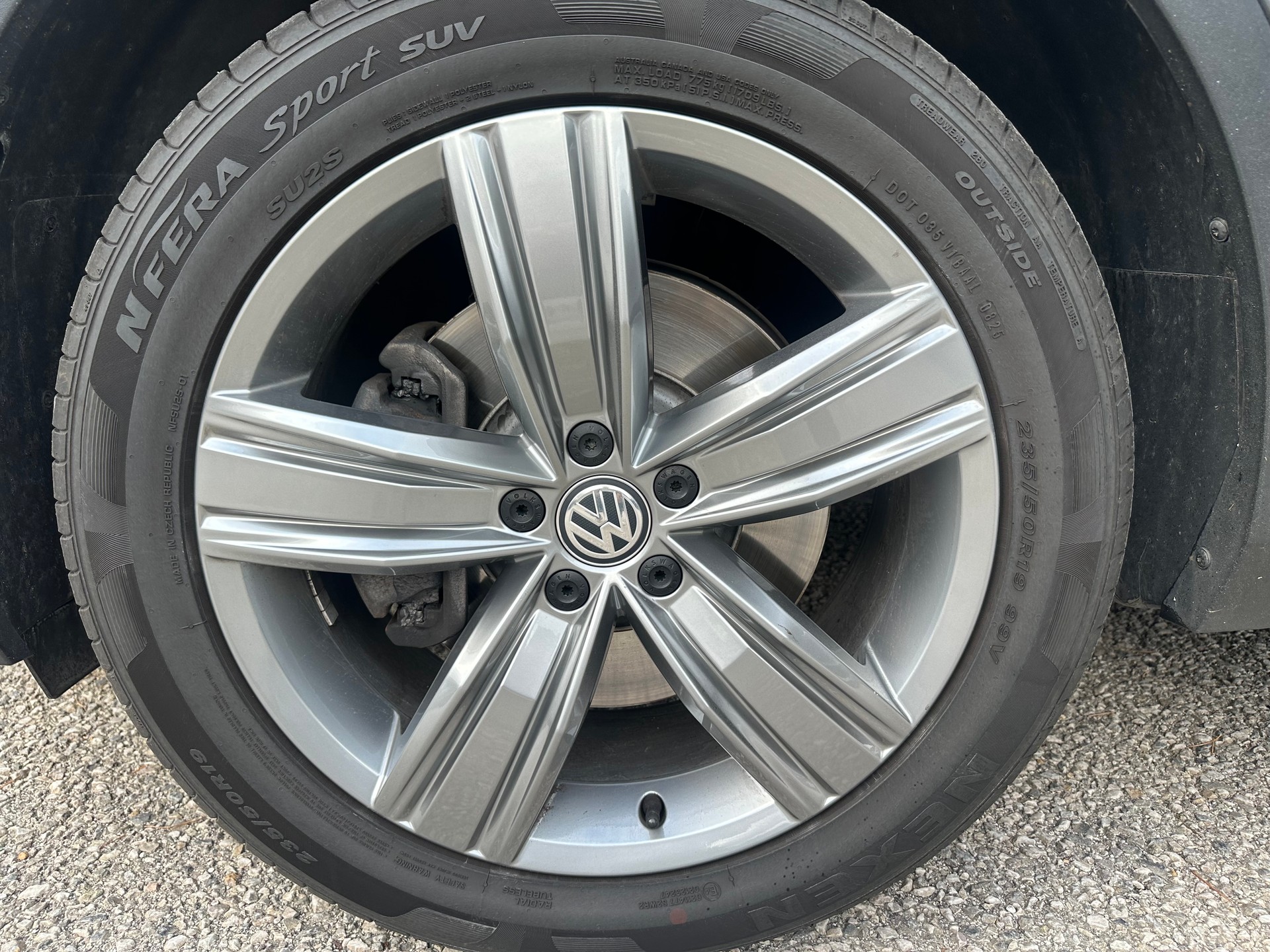 VW Tiguan Allspace 2.0TSI Highline 4Motion DSG-image-14