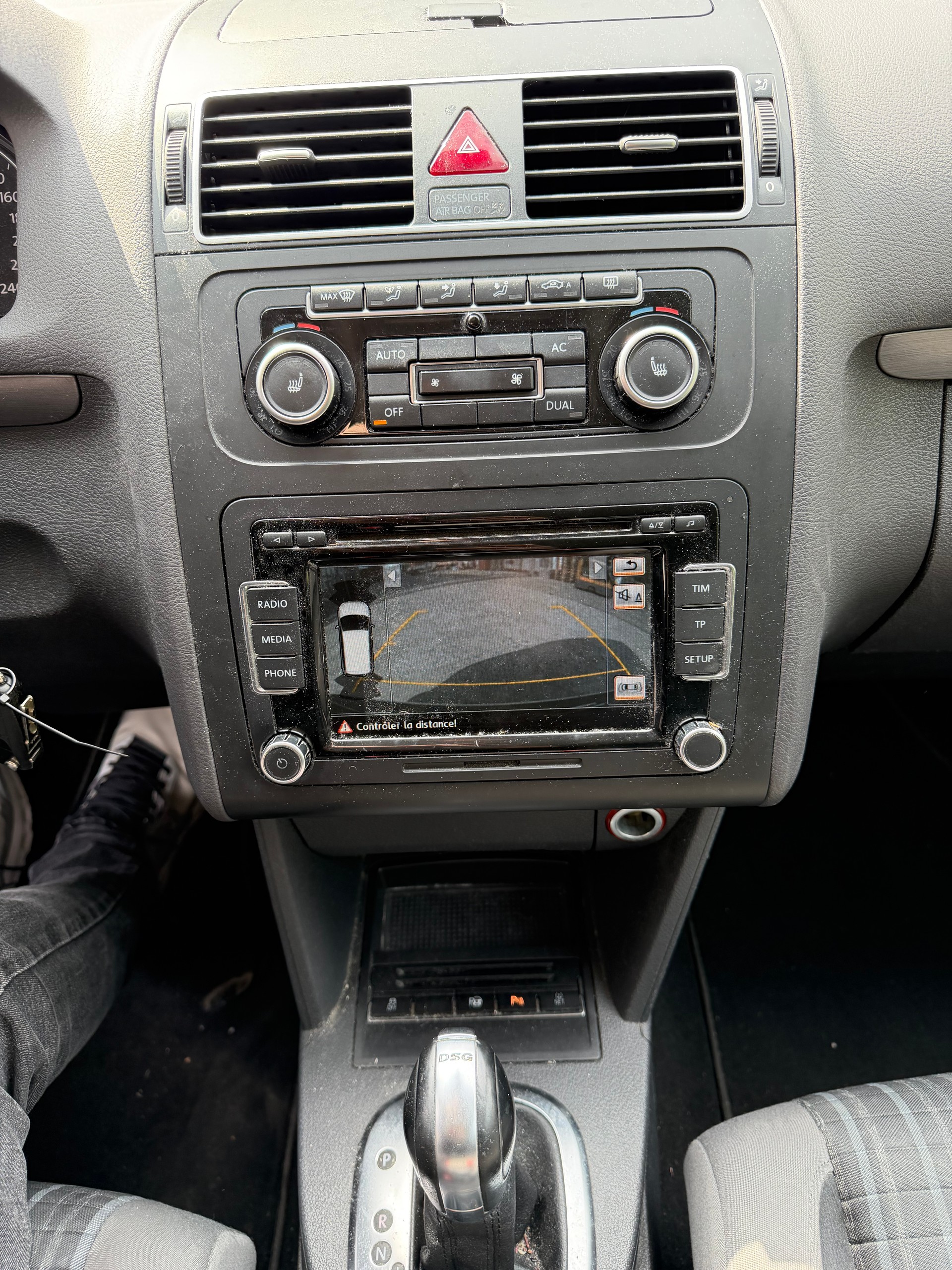 VW CrossTouran 1.4 TSI DSG-image-10