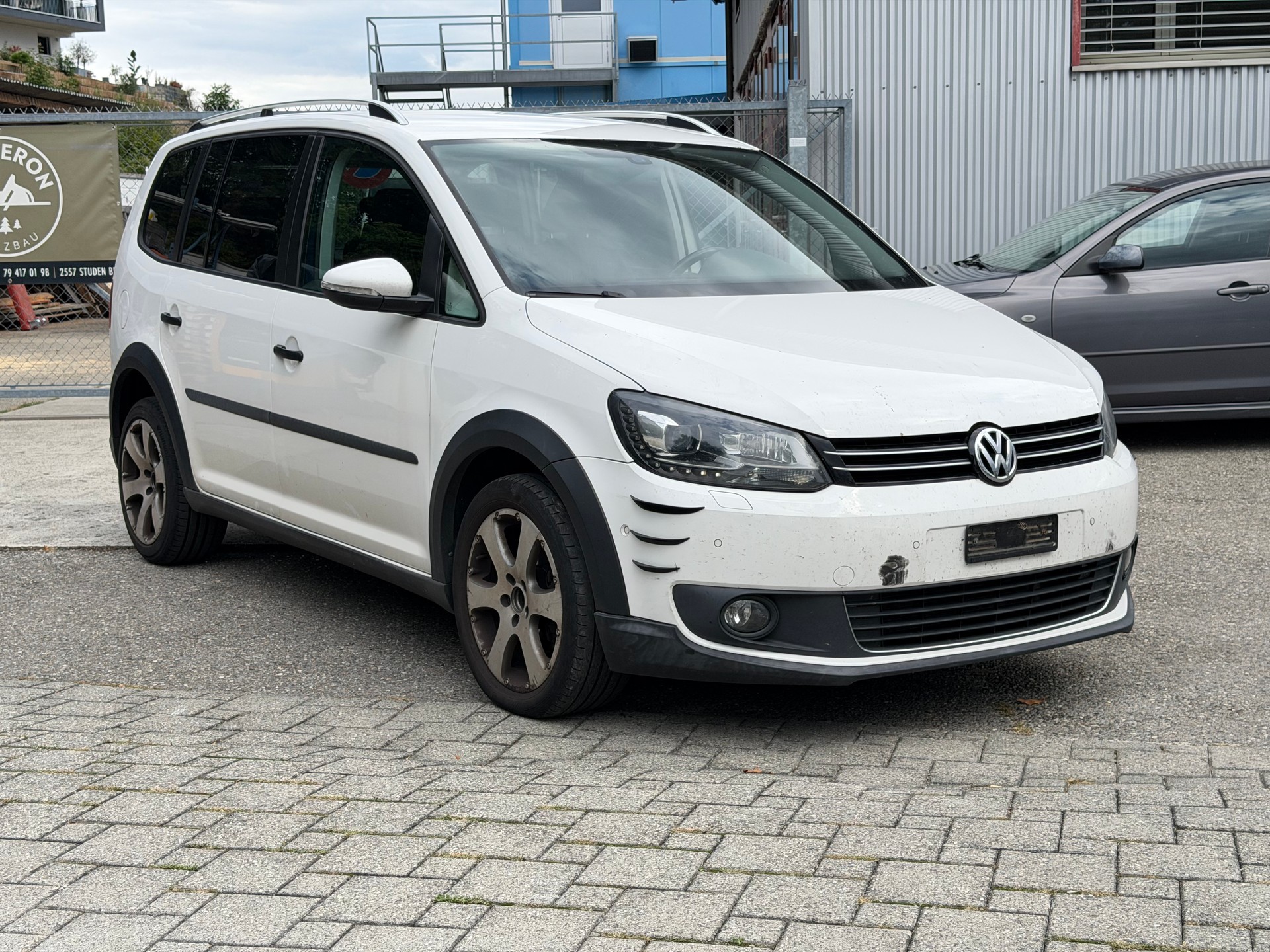 VW CrossTouran 1.4 TSI DSG-image-0