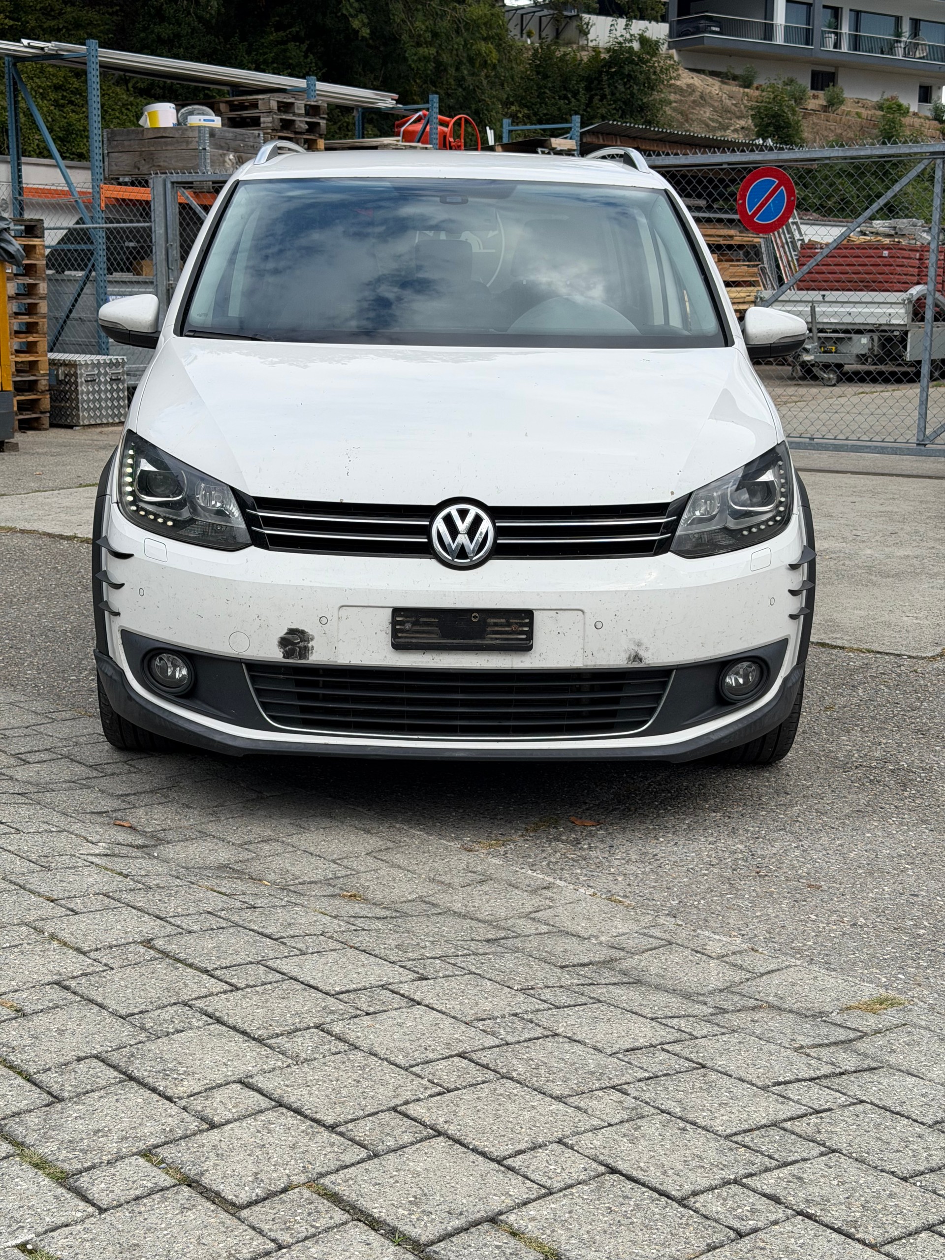 VW CrossTouran 1.4 TSI DSG-image-7