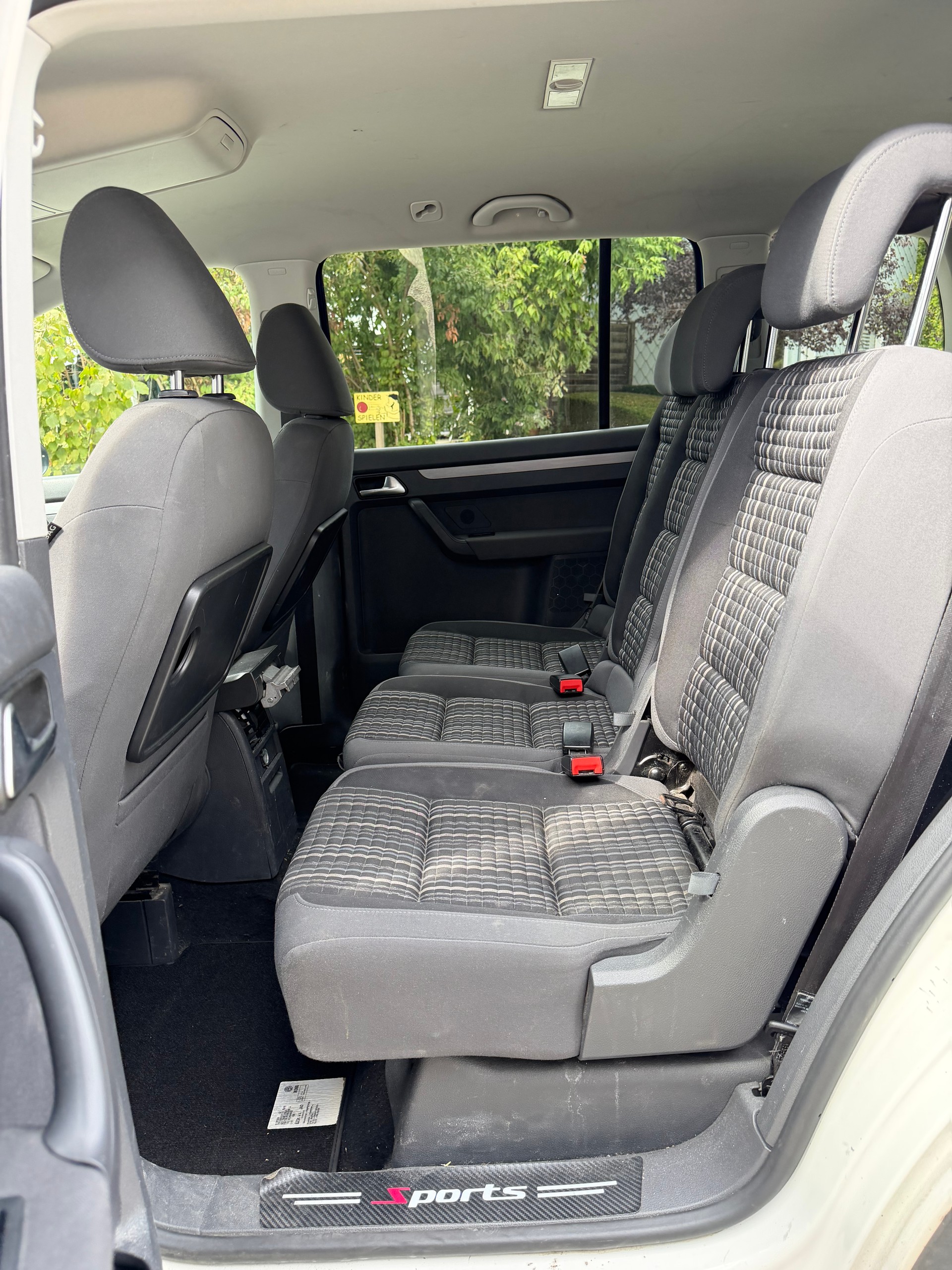 VW CrossTouran 1.4 TSI DSG-image-11