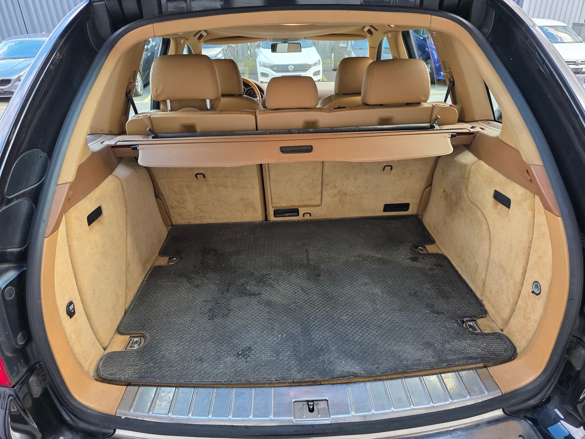 PORSCHE Cayenne S-image-10
