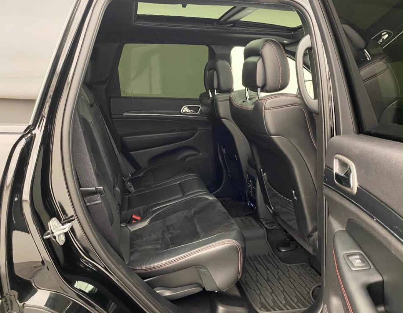 JEEP Grand Cherokee 3.0 CRD Trailhawk Automatic-image-9
