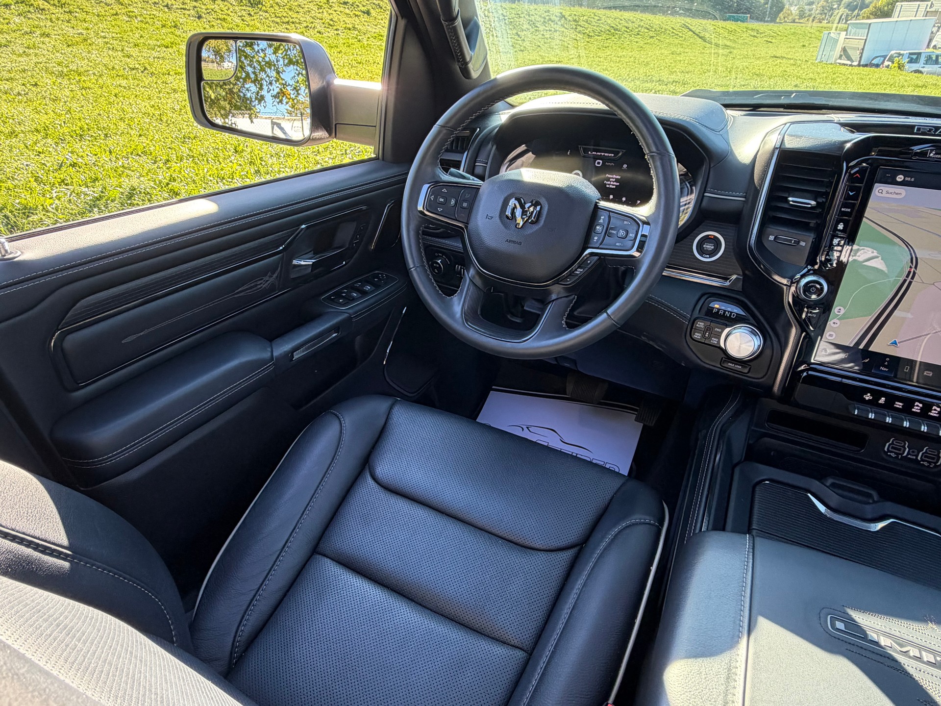 DODGE RAM LIMITED !! V8 5,7 400 PS CREW CAB "NEUSTES MODELL" VOLL OPTIONEN. INKL. LUFTFEDERUNG + AHK 3500 KG. RAM BOX.-image-43