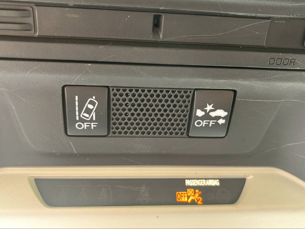 SUBARU XV 1.6i Advantage-image-19