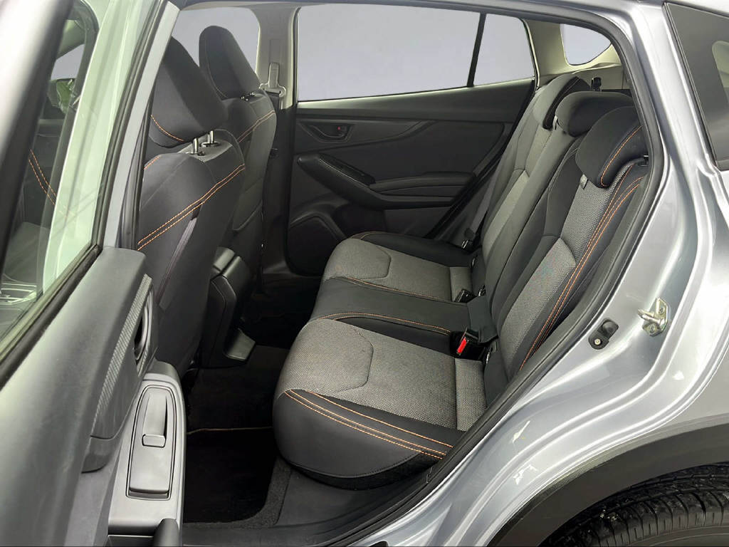 SUBARU XV 1.6i Advantage-image-11