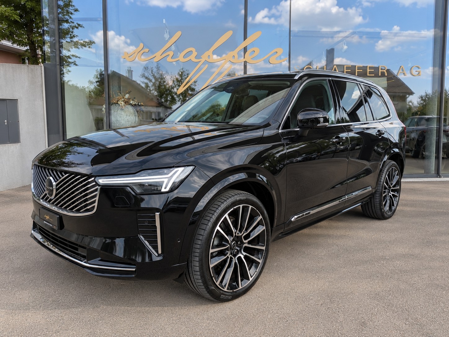 VOLVO XC90 B5 Benzin Mild Hybrid AWD Ultra Bright Geartronic *Bowers&Wilkins*-showroom-element-1