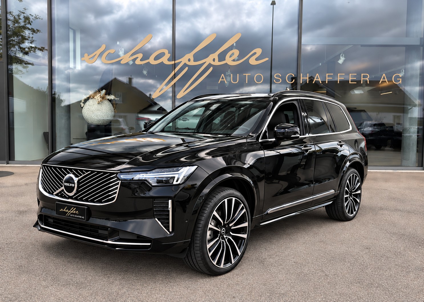 VOLVO XC90 B5 Benzin Mild Hybrid AWD Ultra Bright Geartronic *Bowers&Wilkins*-image-0