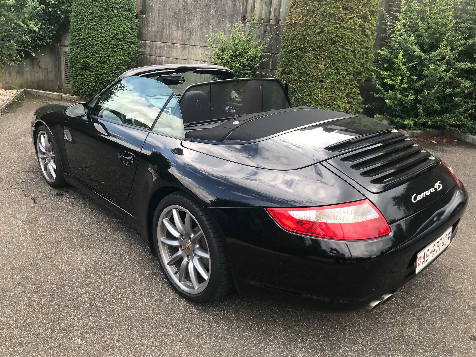 PORSCHE 3.8 Carrera 4S-image-1