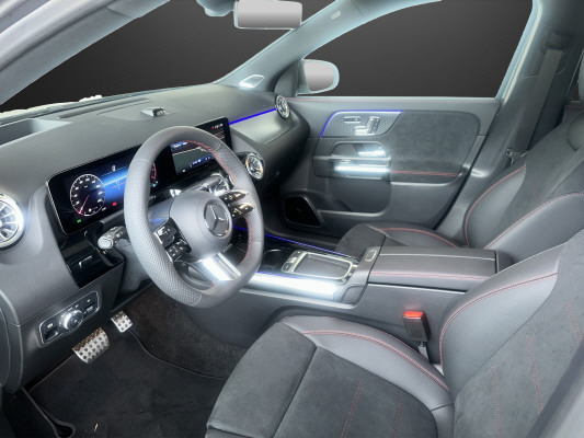 MERCEDES-BENZ GLA 200 Night Star 7G-D-image-5