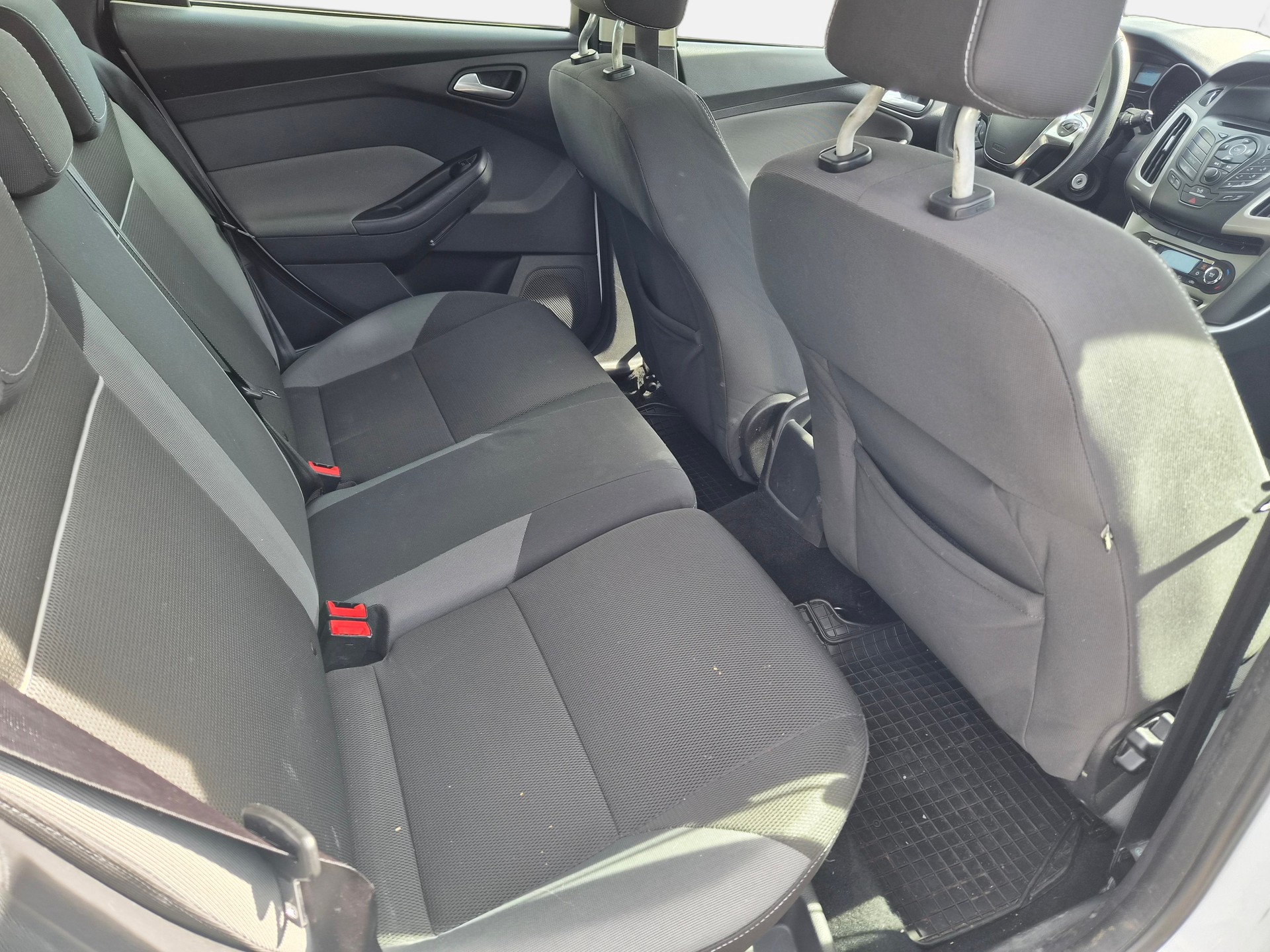 FORD Focus 1.6 TDCi ECOnetic Trend-image-8