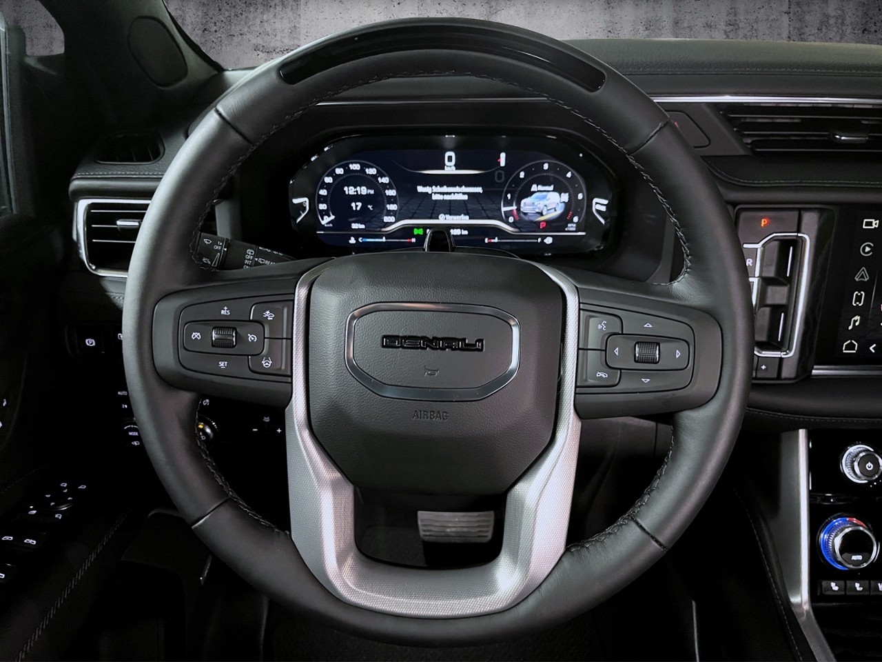 GMC Yukon-image-5