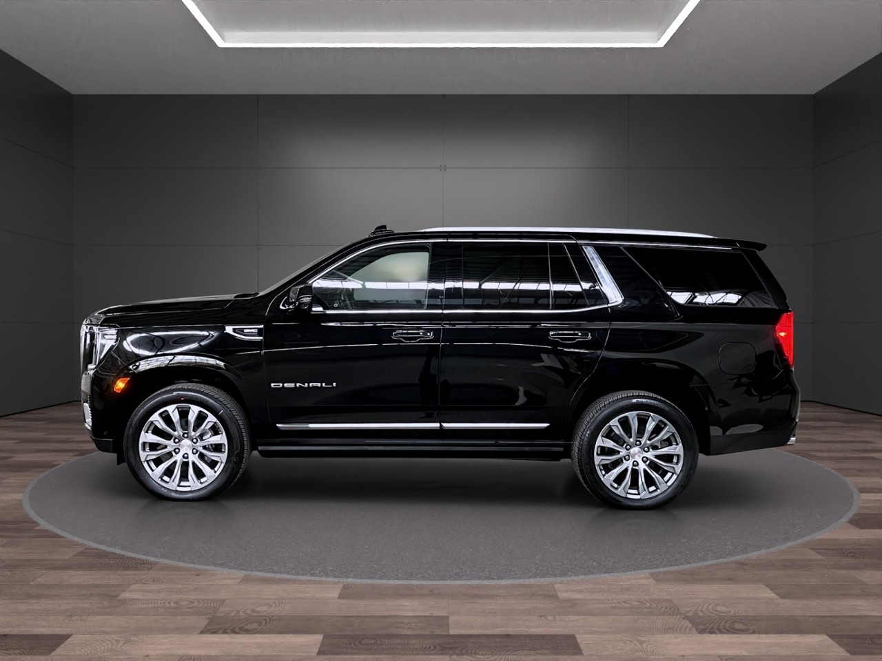 GMC Yukon-image-2