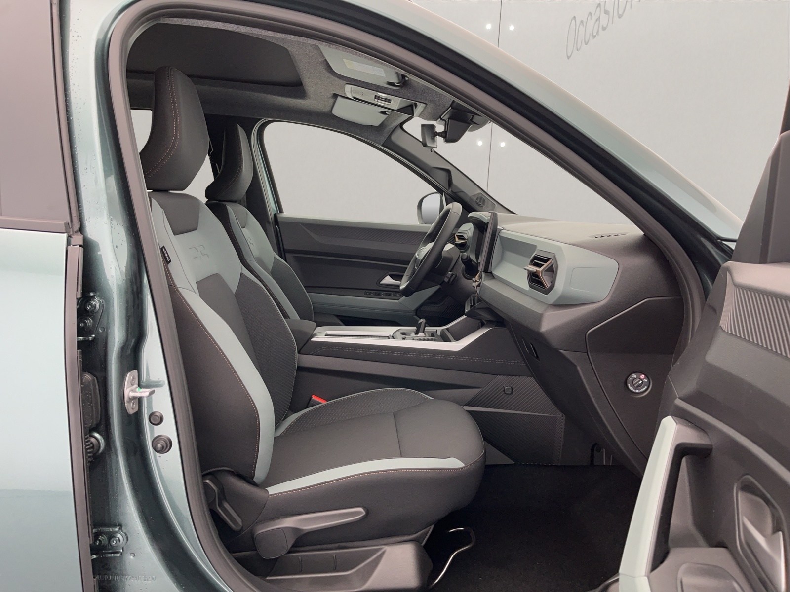 DACIA Bigster 1.8 Hybrid Extreme-image-15