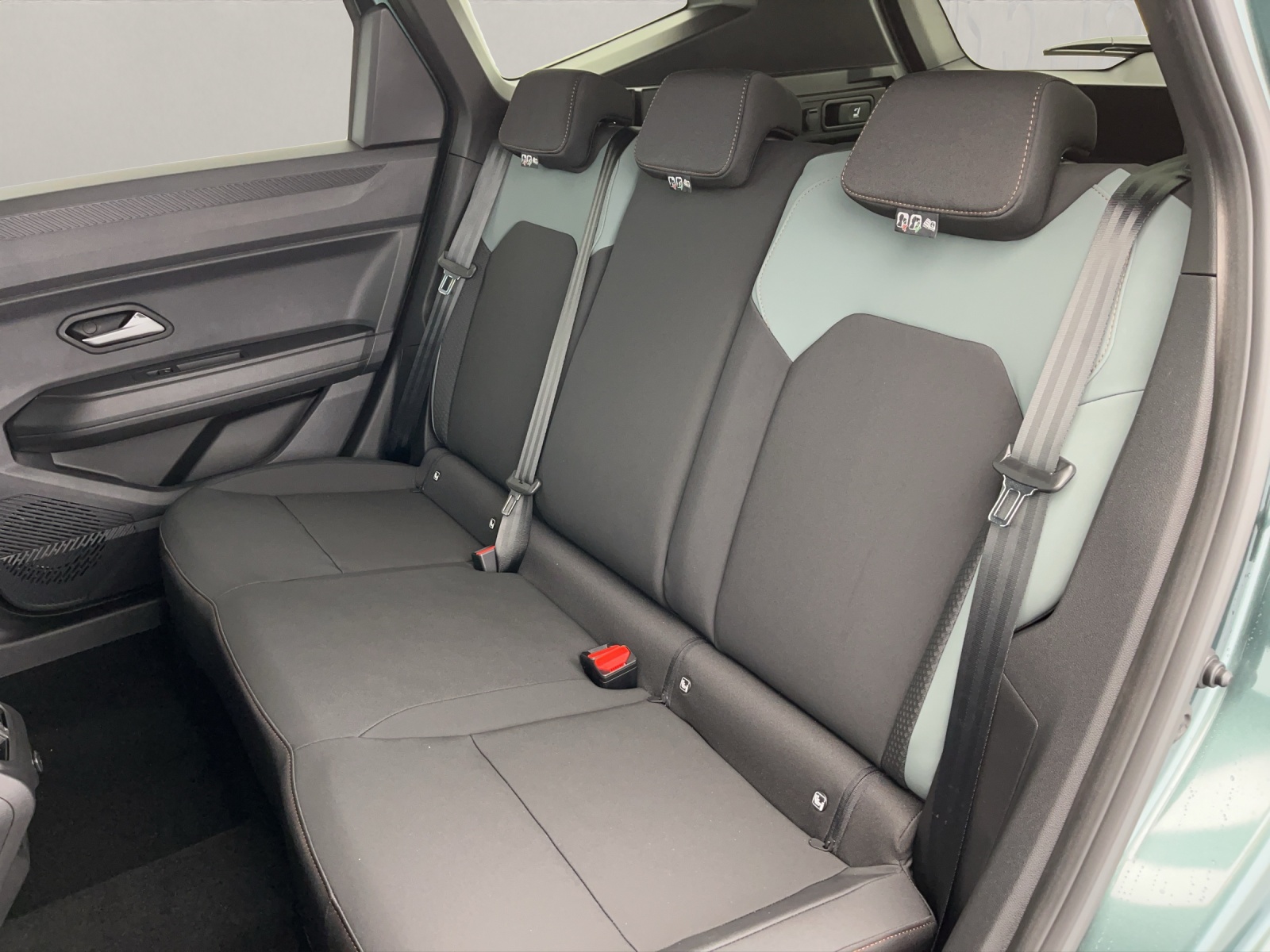 DACIA Bigster 1.8 Hybrid Extreme-image-16