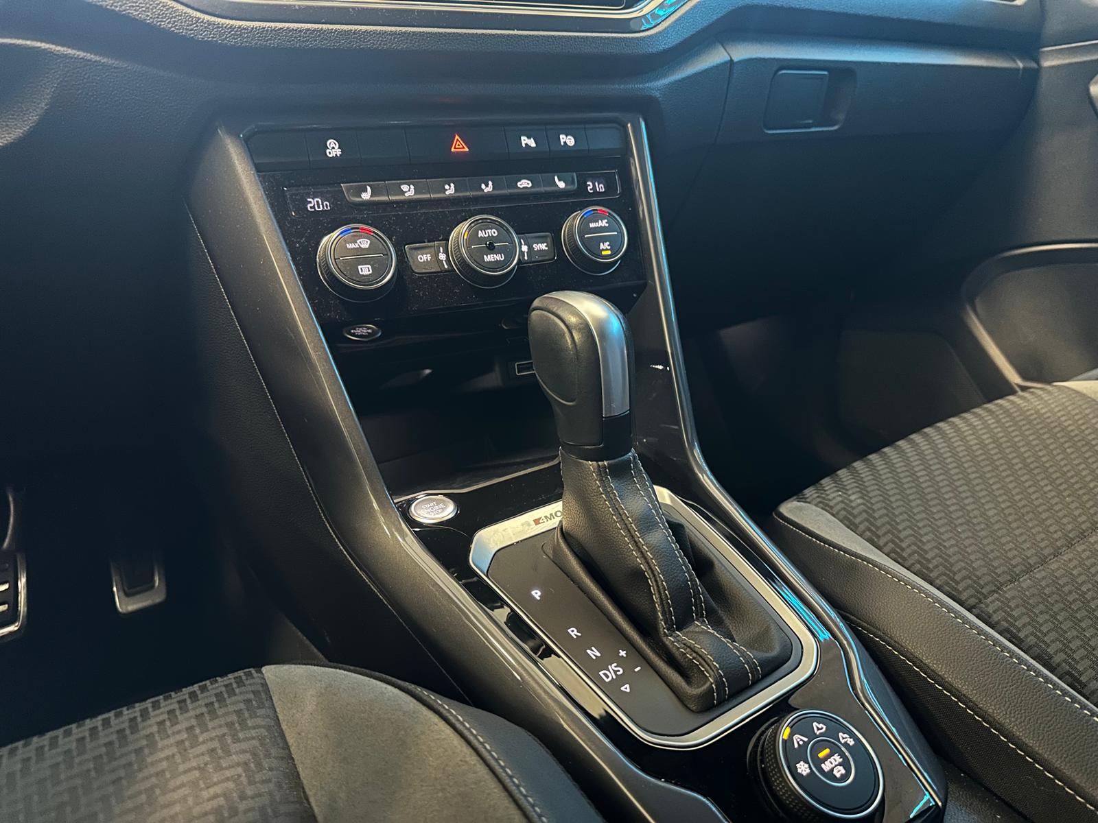 VW T-Roc 2.0 TSI Advance DSG 4Motion-image-24