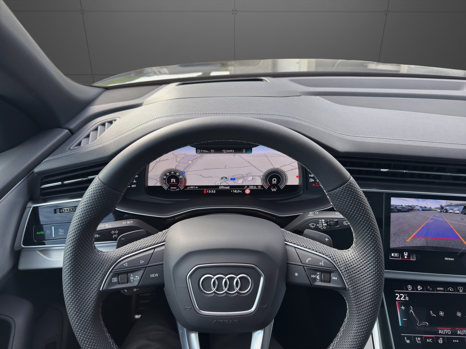 AUDI Q8 SUV 55 TFSI S Line quattro tiptronic-image-15