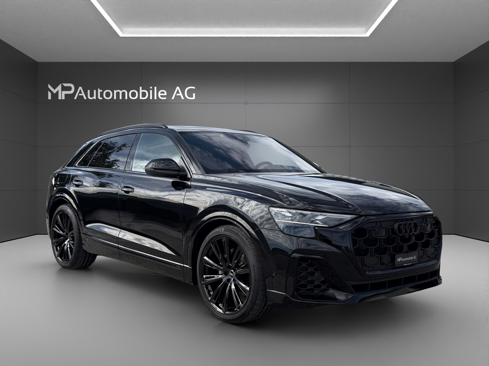 AUDI Q8 SUV 55 TFSI S Line quattro tiptronic-image-1