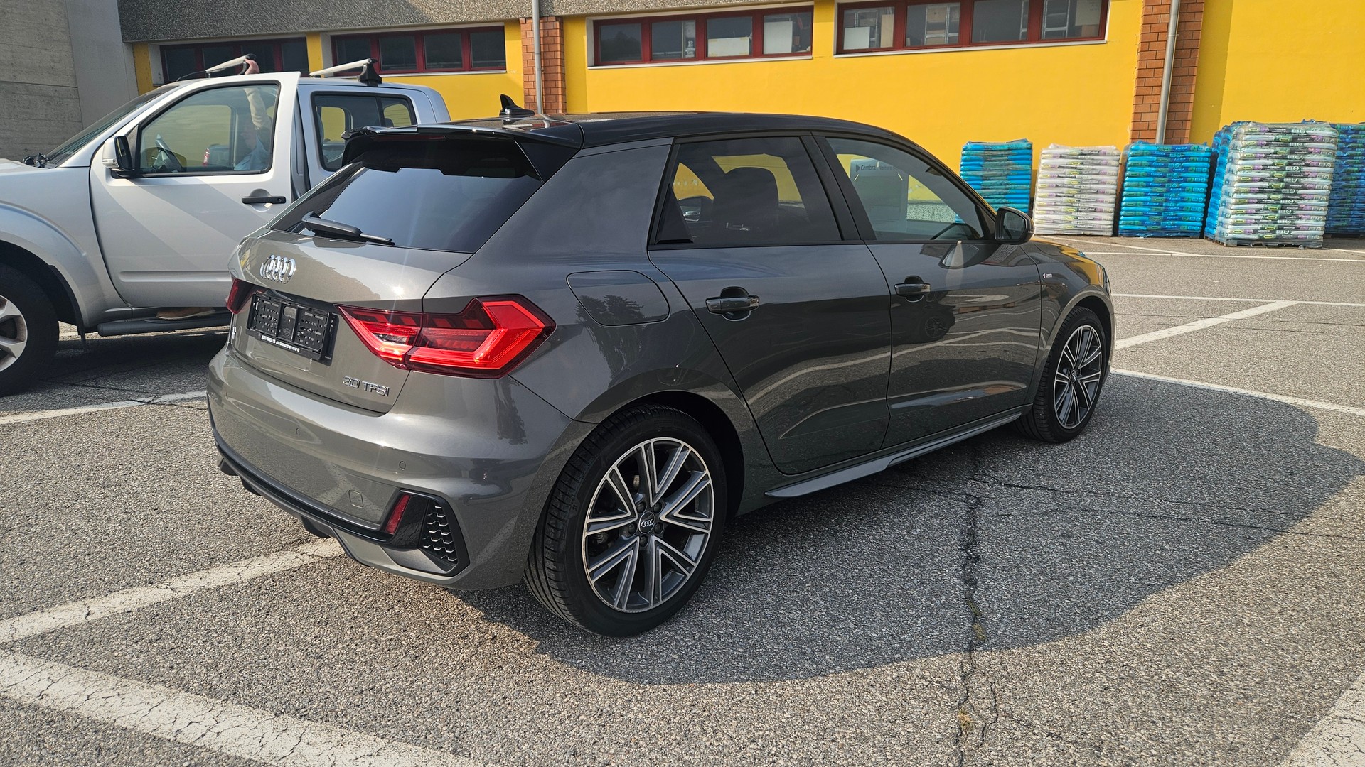 AUDI A1 Sportback 30 TFSI S Line S-tronic-image-5