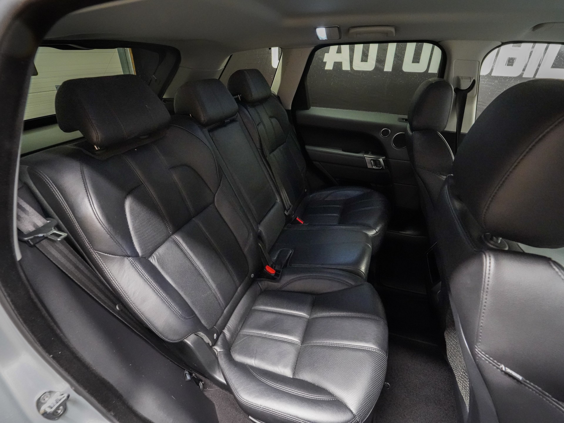 LAND ROVER Range Rover Sport 3.0 TDV6 SE Automatic-image-20