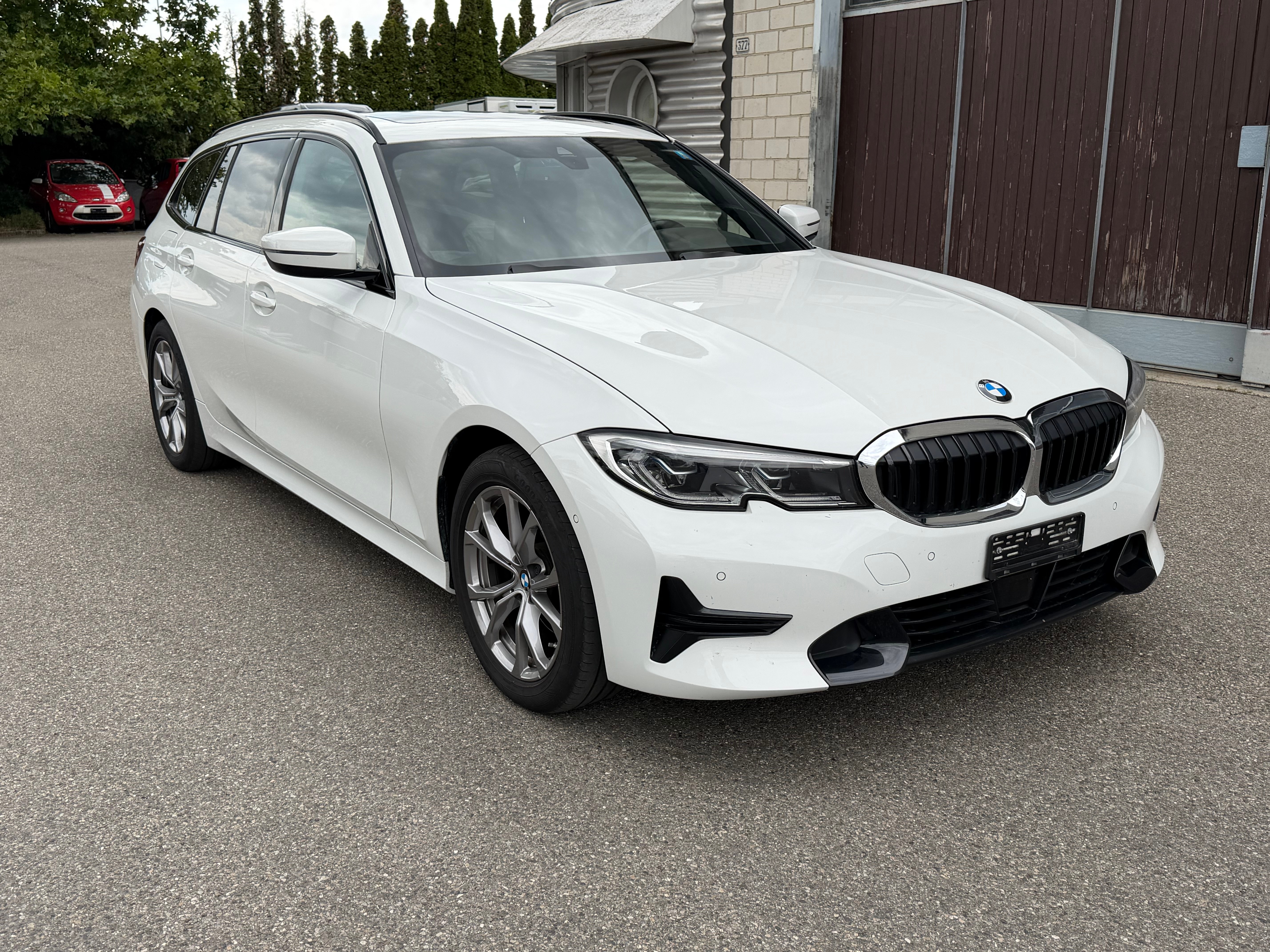 Car photo