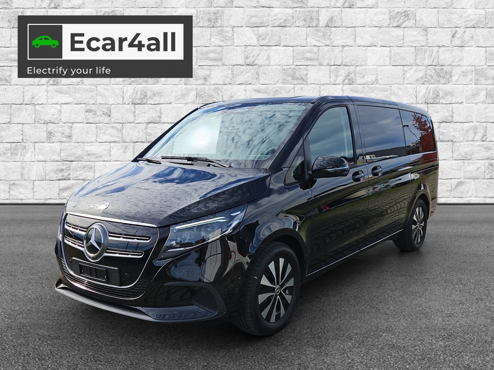MERCEDES-BENZ EQV 300 lang-image-3