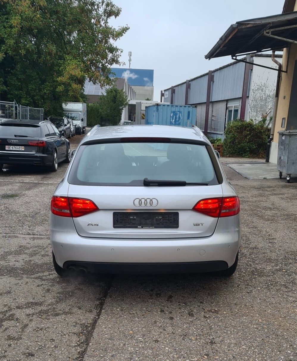 AUDI A4 Avant 1.8 TFSI multitronic-image-3