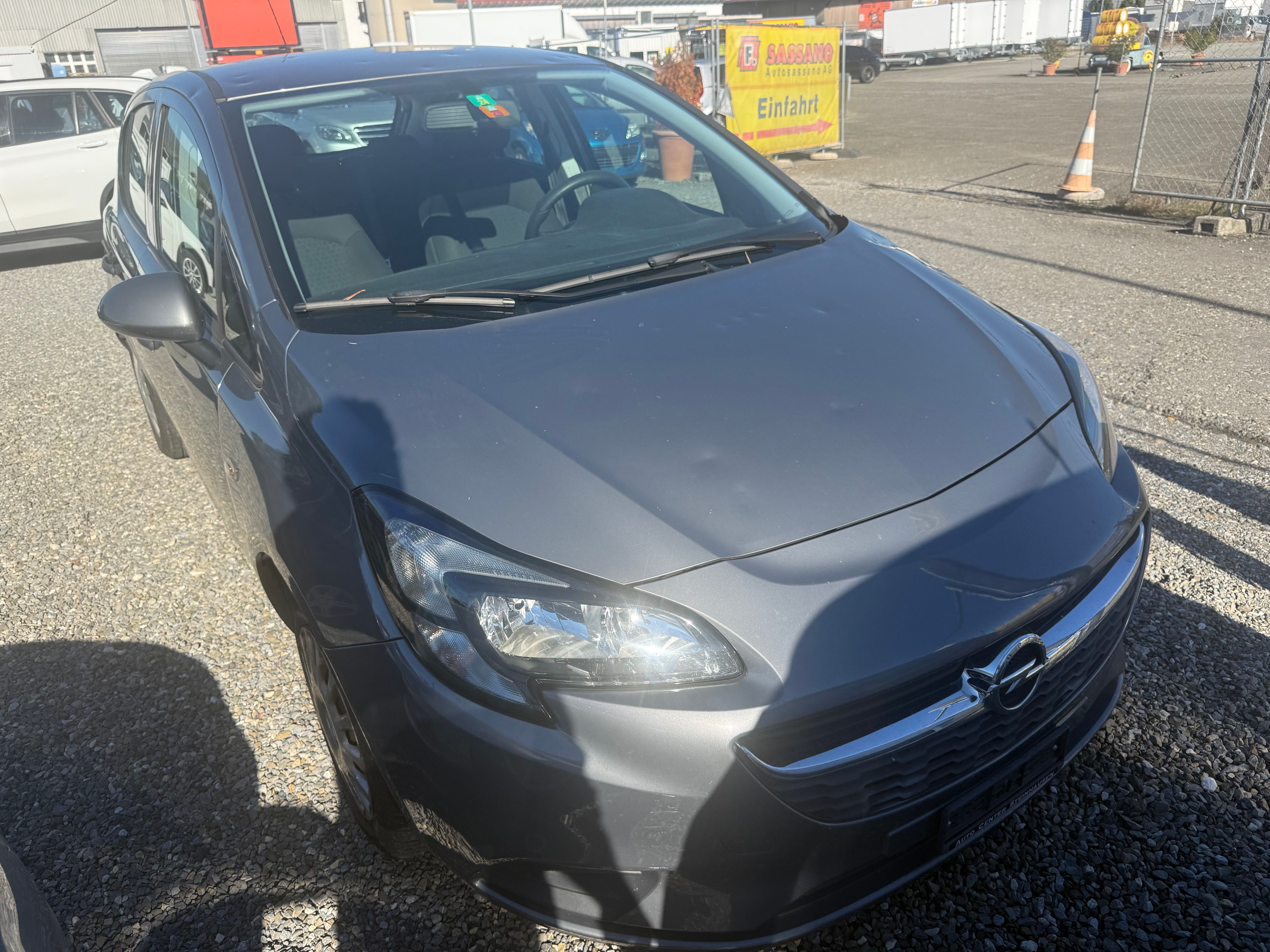 Car photo