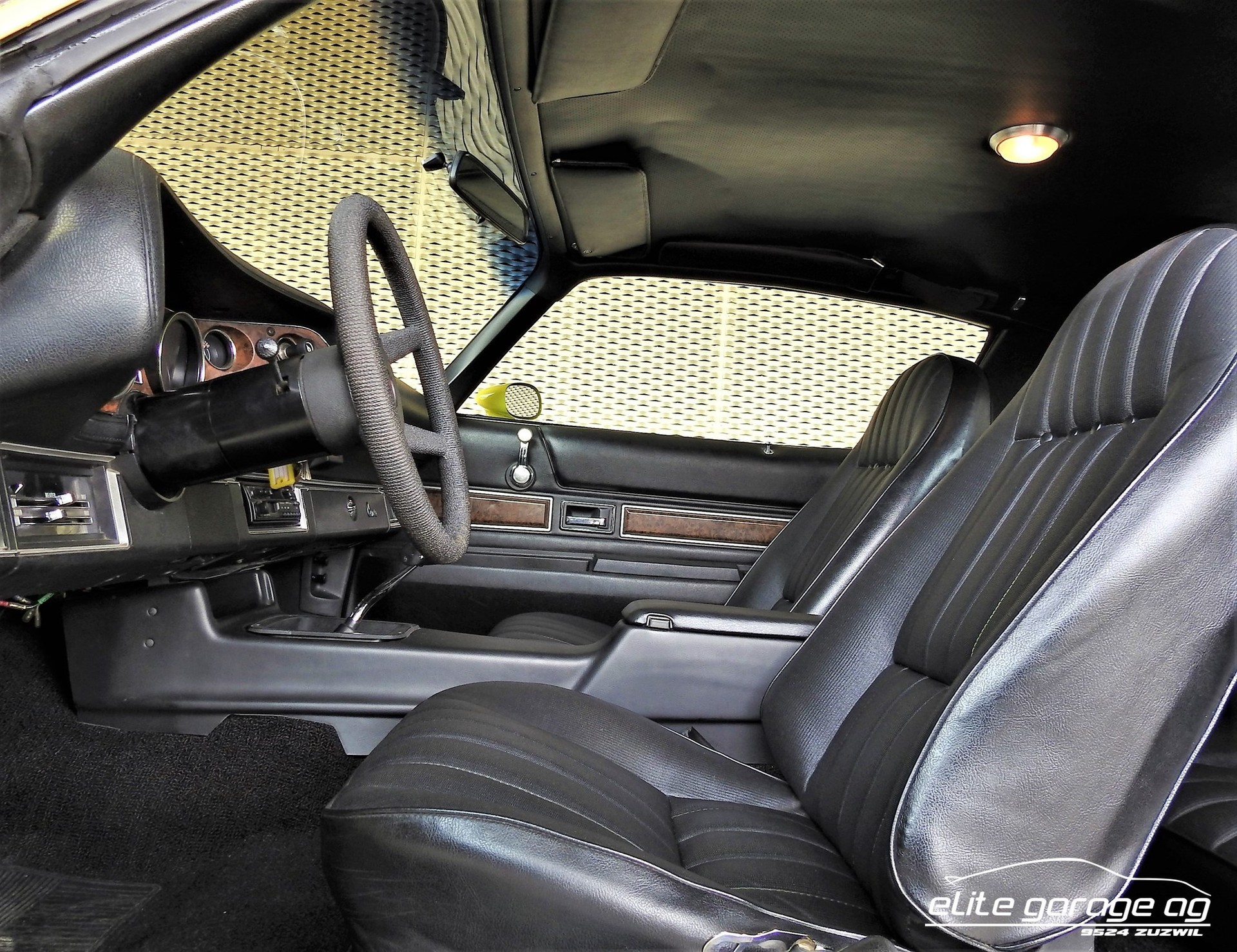 CHEVROLET CAMARO Z28-image-10