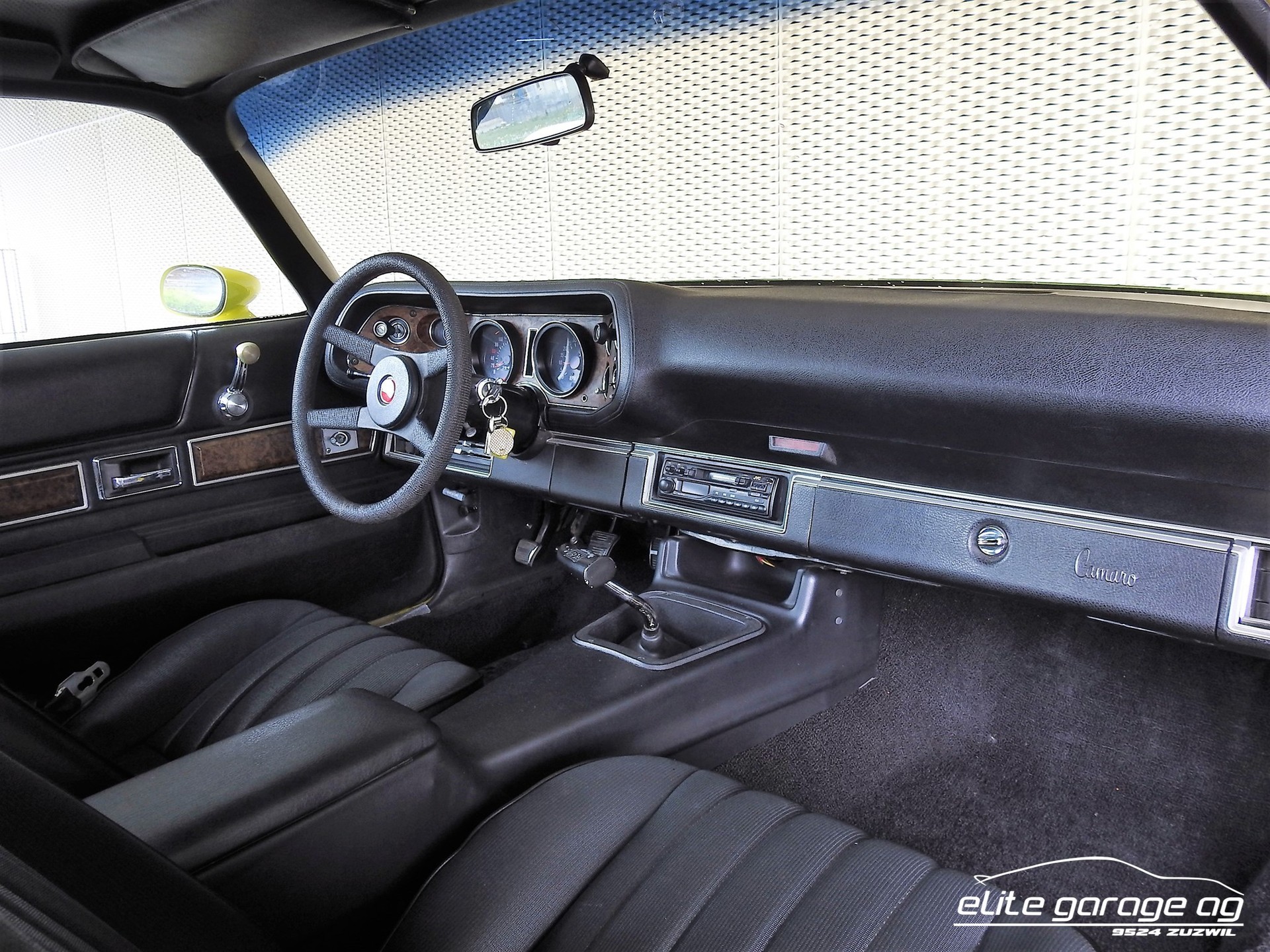CHEVROLET CAMARO Z28-image-11
