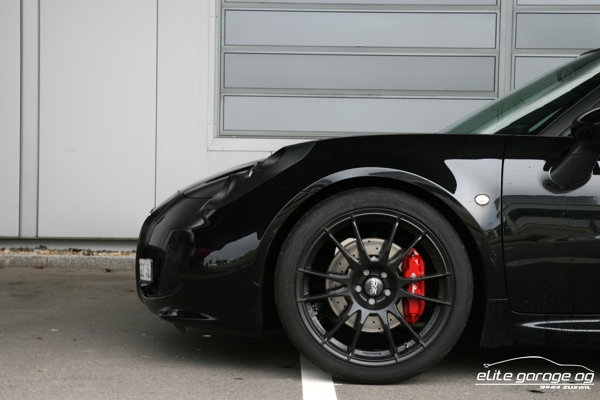 ALFA ROMEO 4C 1750 TBi TCT-image-9