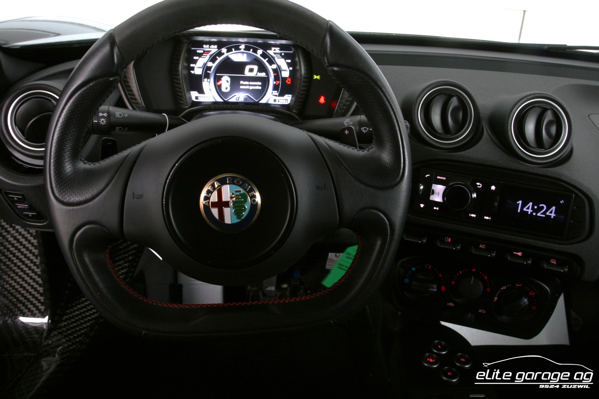 ALFA ROMEO 4C 1750 TBi TCT-image-13